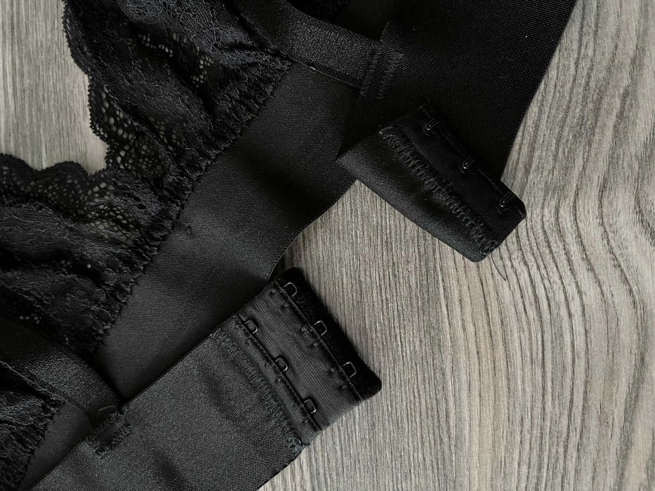 Stanik koronkowy Midnight Clothing 80C czarny miękki handmade regulowany bralette koronka lace