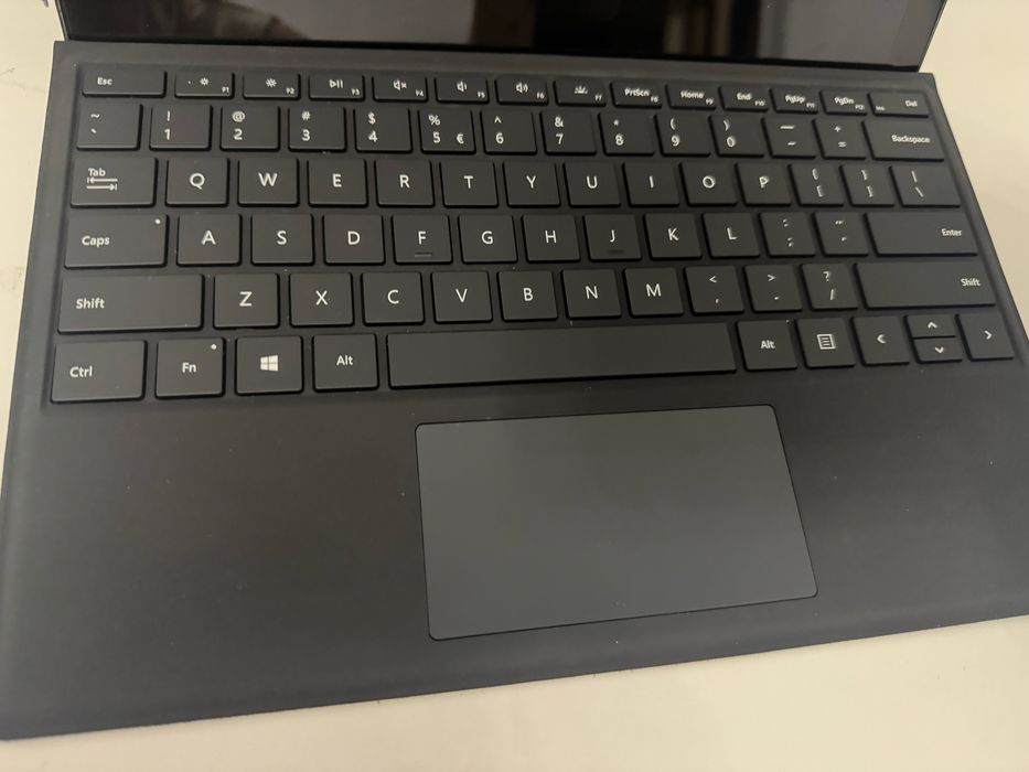 Microsoft Surface Pro 6