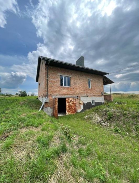 Продаж будинку в В.Бірках