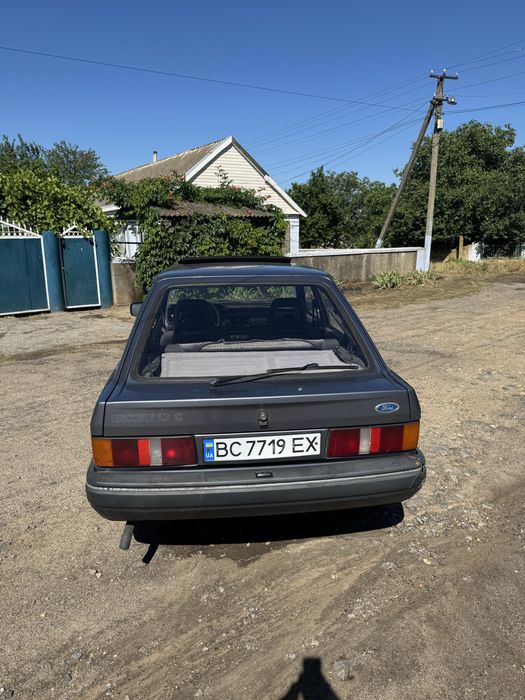 Ford Escort 1.3..