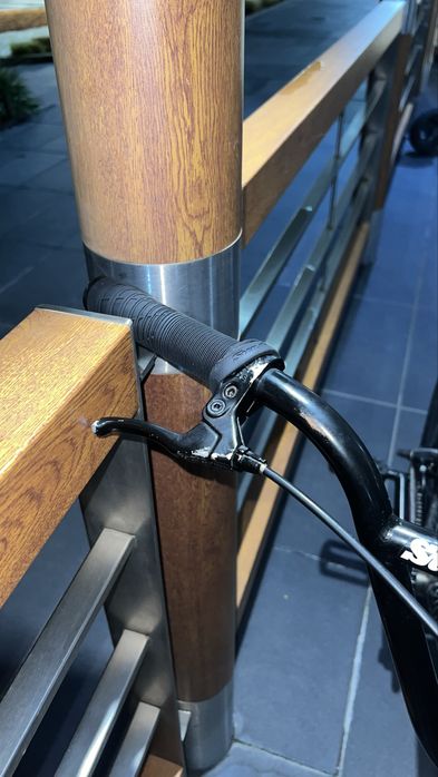 Vendo bmx poucas marcas de uso