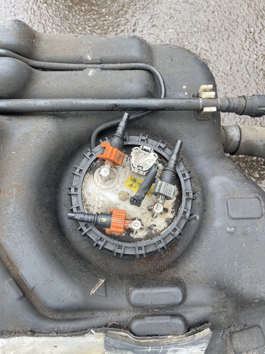 Бак топливный Hyundai Santa Fe Бак паливний 2006- 2009