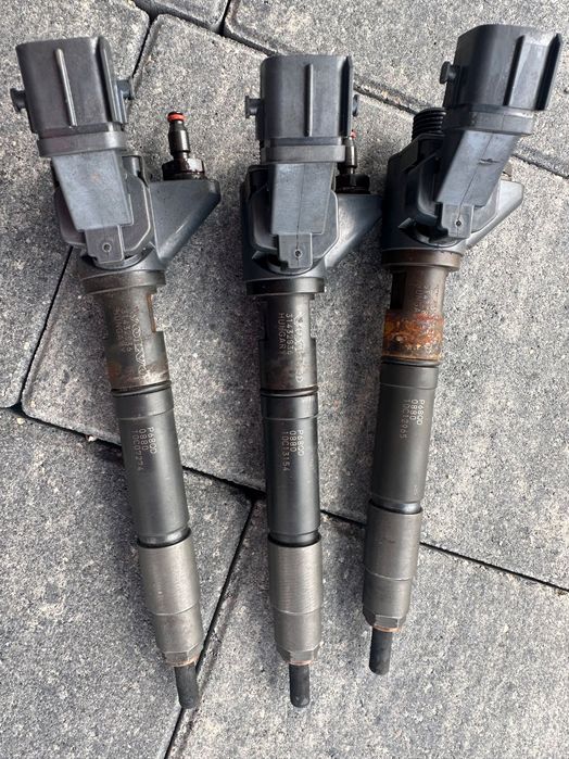 Wtryskiwacz paliwa  Volvo XC60 XC90