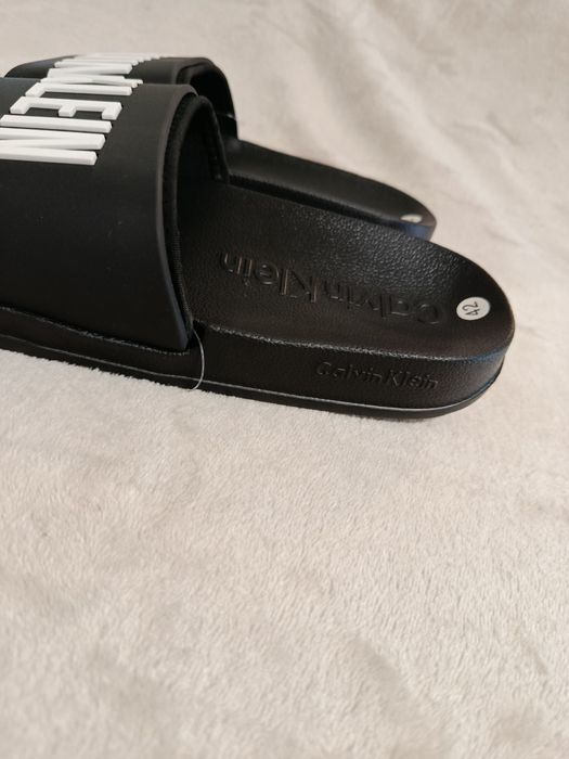 Шльопанці Calvin