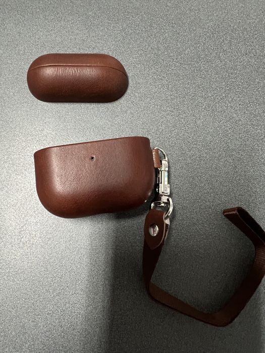 Capa em pele Airpods
