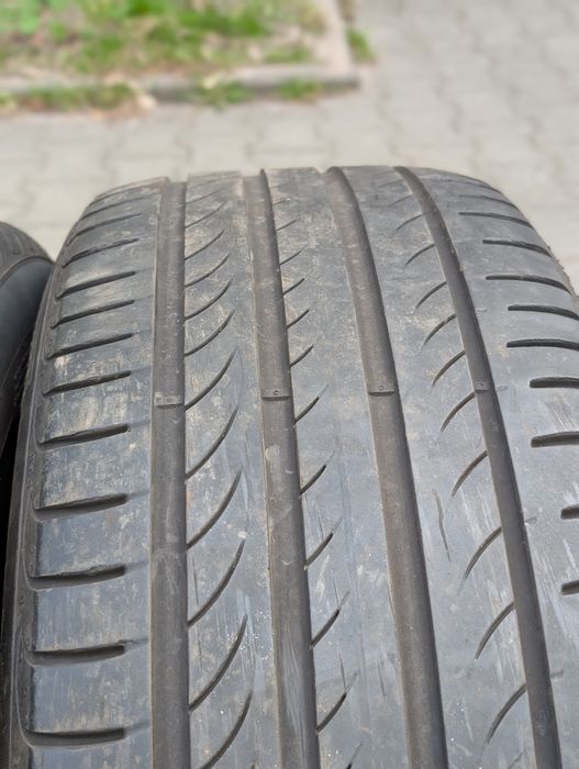 235/45/19 Pirelli Powergy komplet