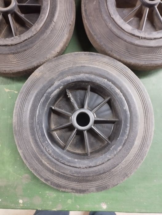 Колеса для тачки