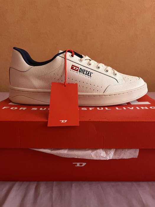 Wyprzedaż sneakersy męskie Diesel.