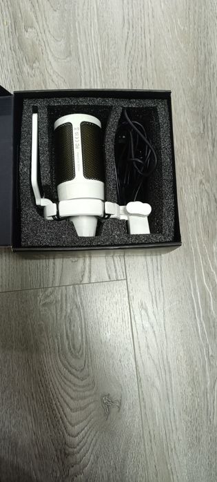 Мікрофон Fifine A6V