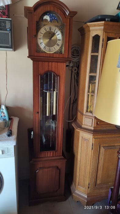 Німецький напольний четвертний годинник WALT.