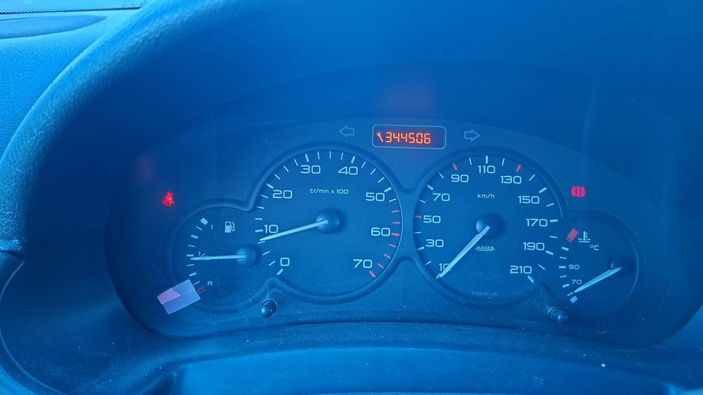 Citroën Berlingo 2004 | 1.9 D Comercial (2 Lugares) – 344 mil km – Muito Fiável