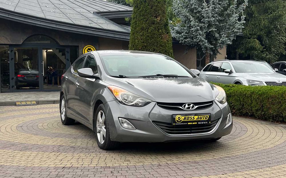 Hyundai Elantra
