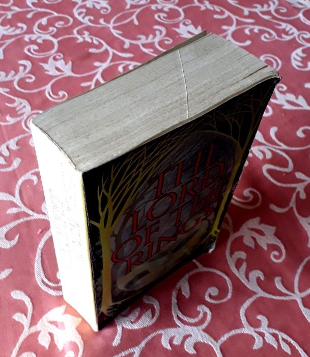 J R R Tolkien - Senhor dos Anéis - Unwin Paperbacks PB 1979