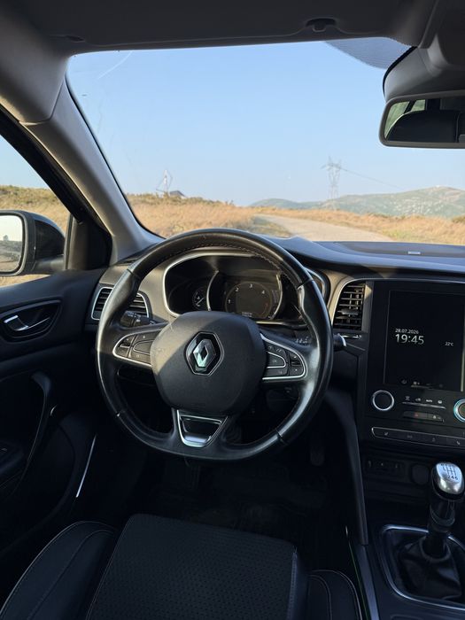 Renault Mégane — fotografia 12