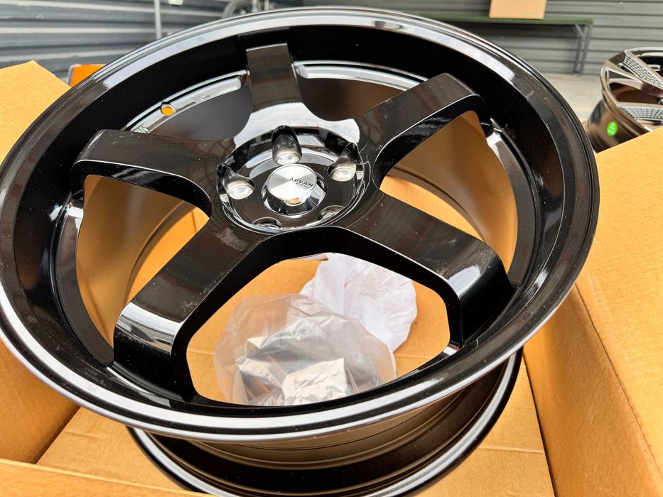 R18 5x112 8.5j et35 Japan Style Audi Skoda VW Mercedes Титани діски