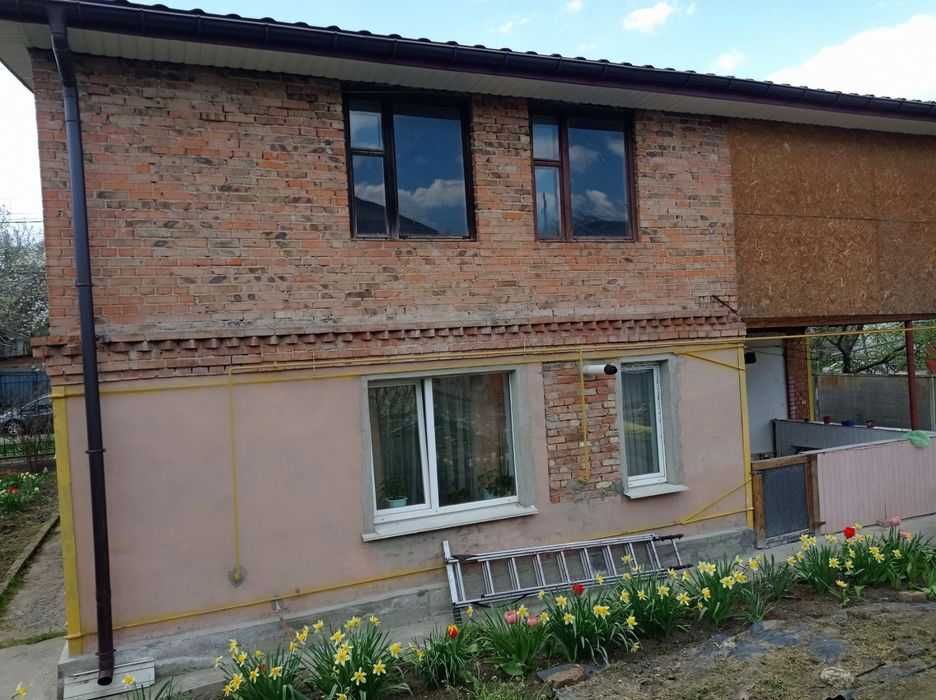 Надійний цегляний будинок 82 м² у Південно-Західному районі!