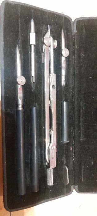 Skala precision PII cyrkiel zestaw kreslarski PRL