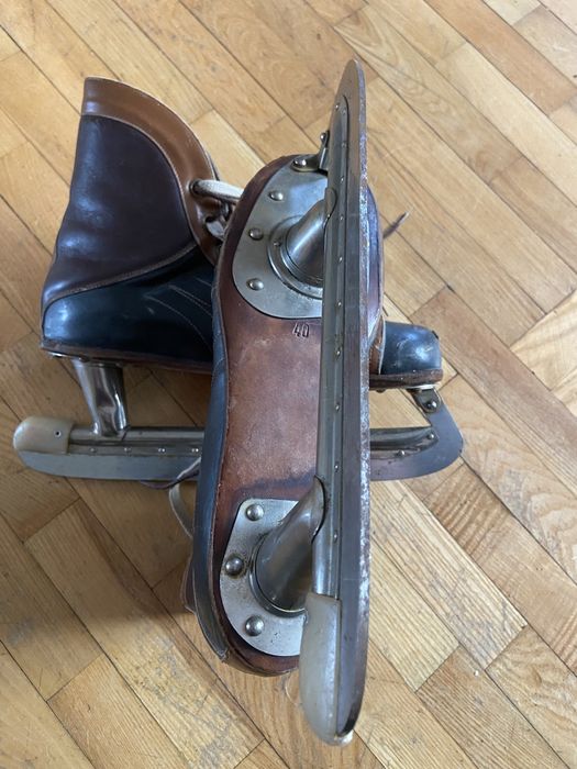 Коньки 40 розмір