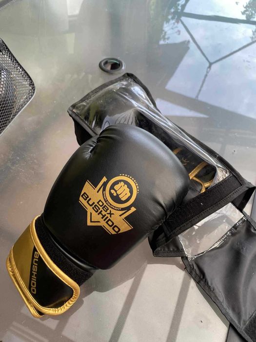 Zestaw bokserski stojak, worek, rękawice