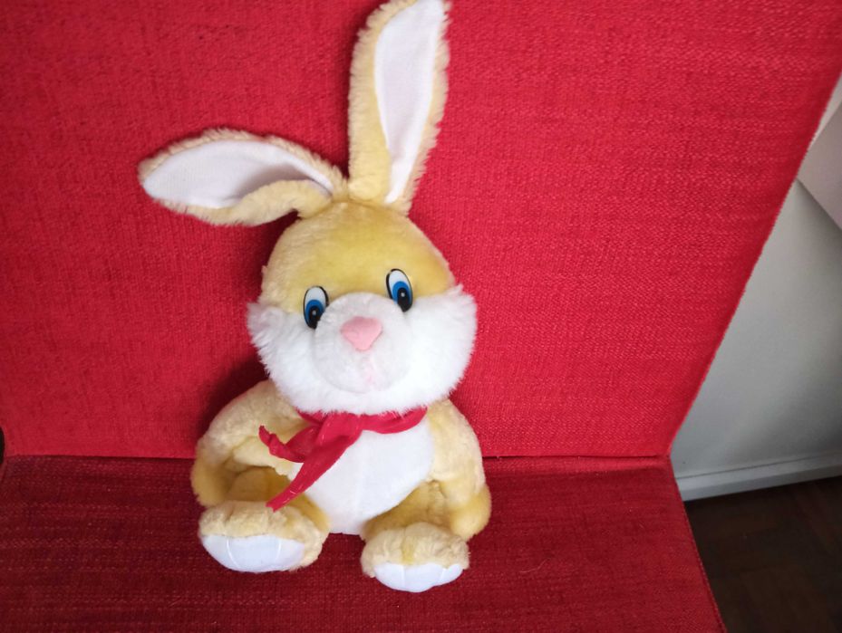Peluche médio Coelho muito fofo 30cm