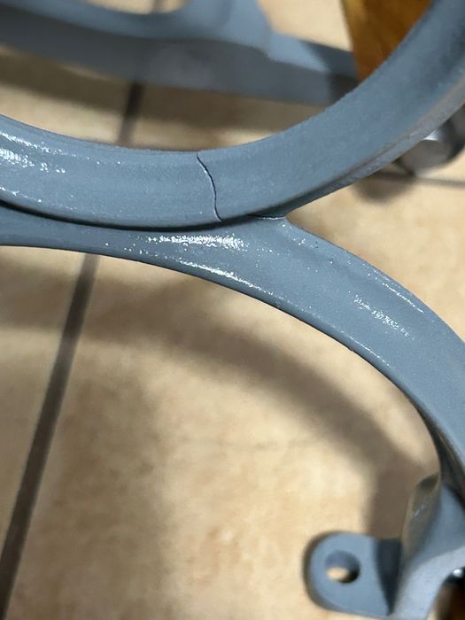 Podstawa - nogi maszyny do szycia PFAFF