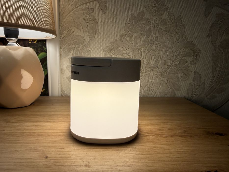 Ліхтар-нічник з акумулятором