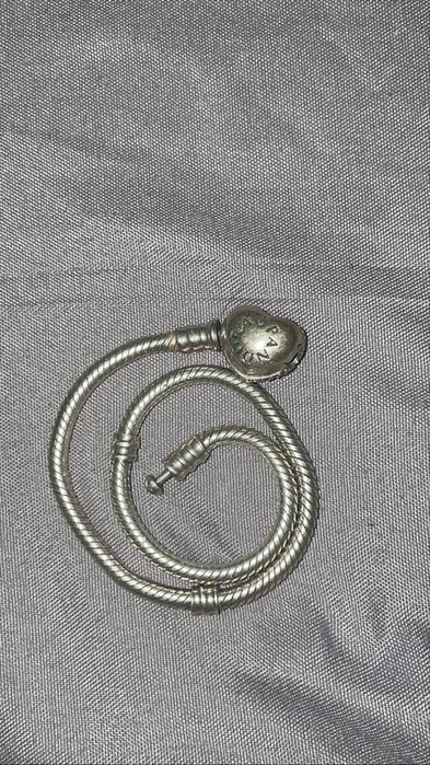 Браслет Pandora бу