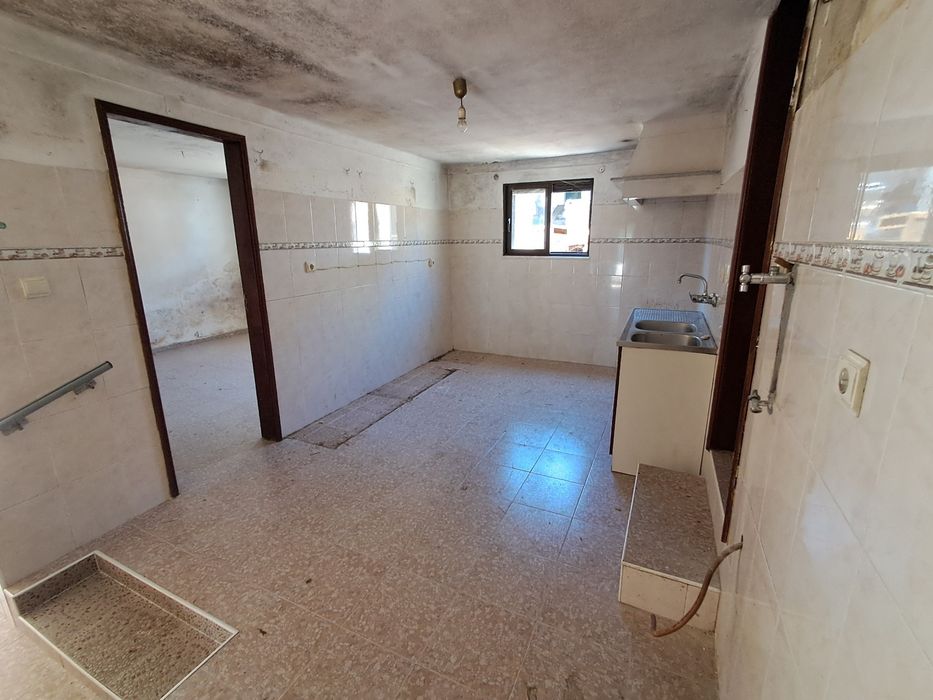 Vende-se T4 - Aldeia Velha (Avis)