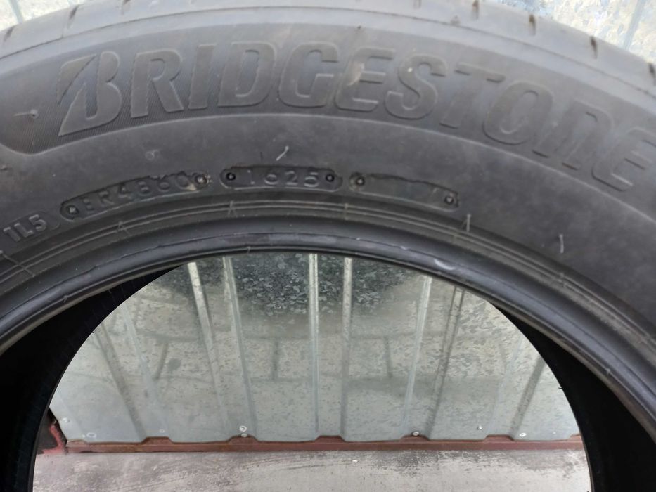 Opony Bridgestone 215/60 R17 rok 2025