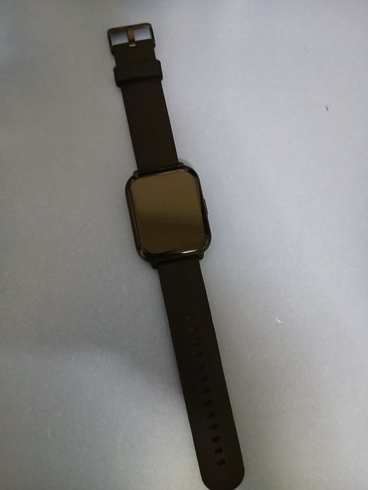 Смарт- годинник новий