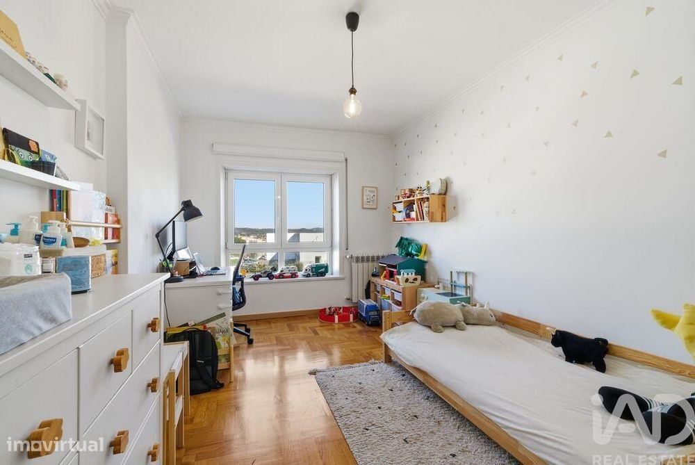 Apartamento T2 em Queluz e Belas de 107 m2