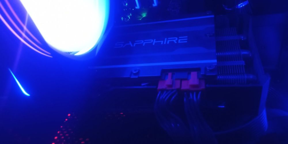 Відеокарта r9 390