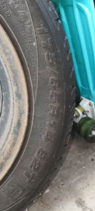 Комплект резини зима R 14 на сталевих дискіах
