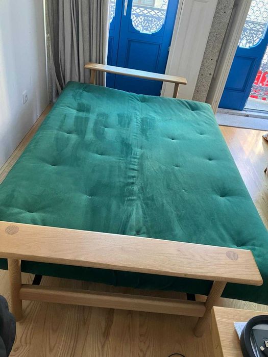 Sofa cama Innovation Living (cama casal, design) - como novo