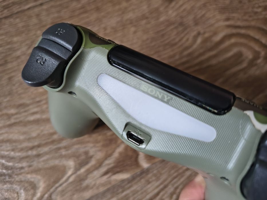 Джойстик Dualshock 4 version 2(оригінал)