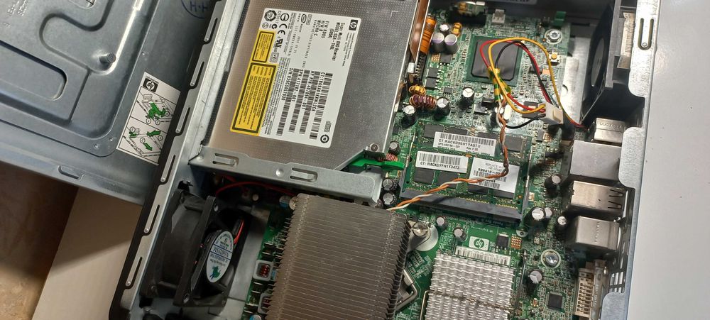 HP Compaq dc7800 Ultra-slim Desktop PC