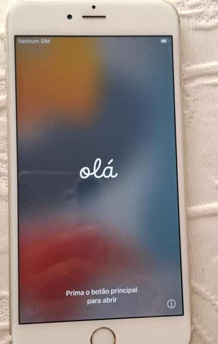 IPhone 6S Plus dourado