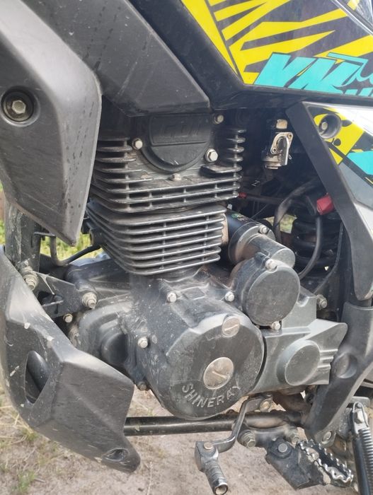 Продам мотоцикл shineray 250 6c