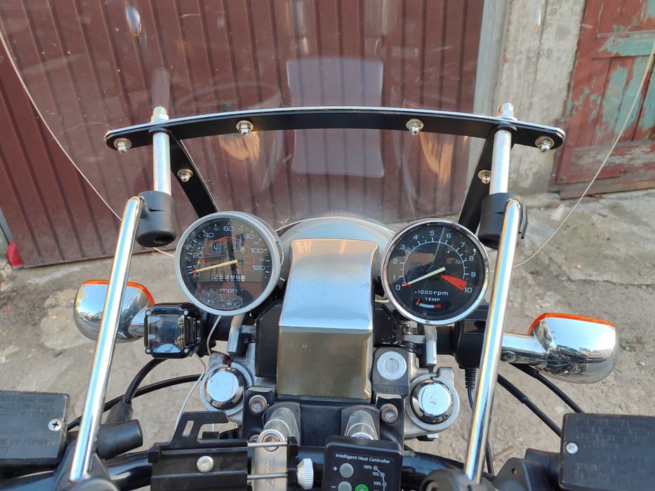 mototcykl honda vt 750