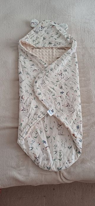 Otulacz kremowy w króliczki Mi Bebe 0-6 miesięcy