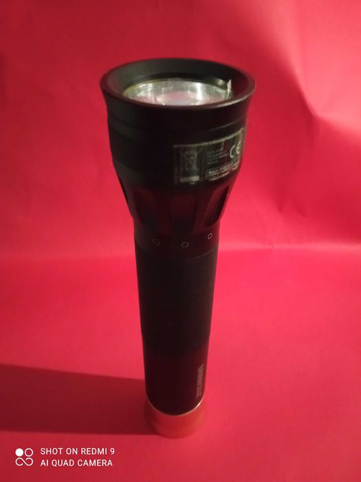 LANTERNA  "Duracell" - Preto e Dourada430452233523046404