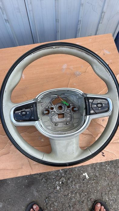 Кермо на Volvo XC90