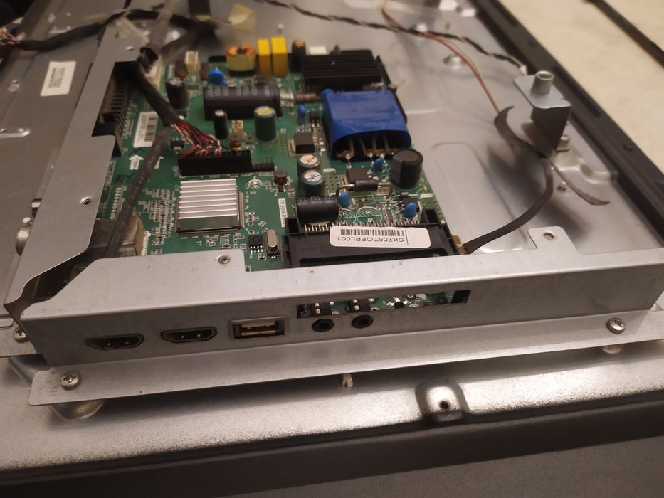 Televisão Led Polaroid TQL32R4PR007 peças