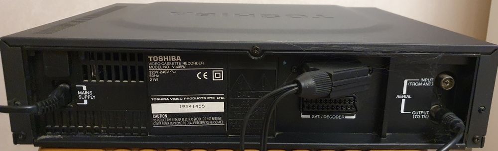 Видео магнитофон Тошиба