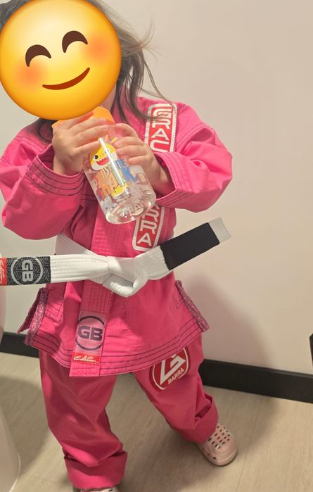Kimono Infantil + 2 rashguards (Gracie Barra)