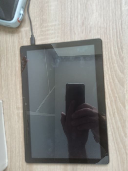 Планшет lenovo  tb x505f