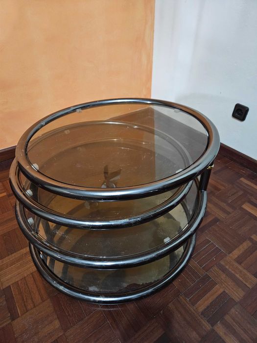 Mesa de vidro muito prática e funcional