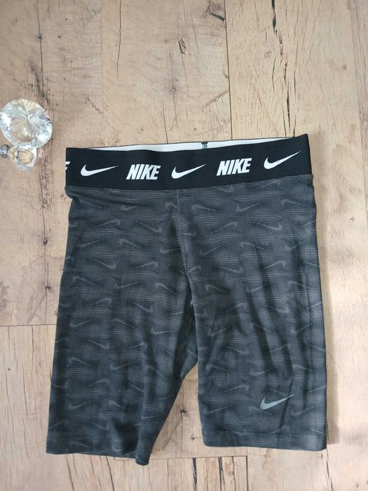 Getry spodenki  Nike M nowe