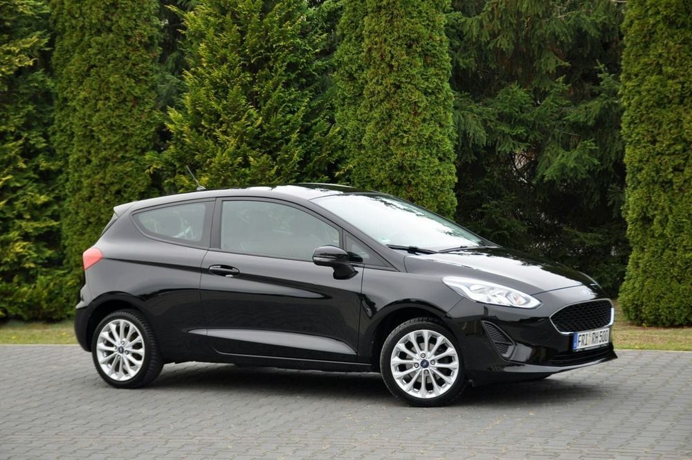 Ford Fiesta 1.1i(85KM)*Czarna*Klimatyzacja*Welur*I Właściciel*Alu 16"ASO Ford