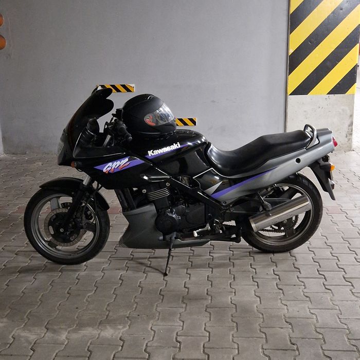 Kawasaki GPZ 500S